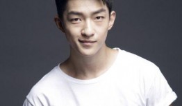 明星黑料进入口 必吃大瓜 娱乐圈双男主,揭秘明星黑料背后的必吃大瓜